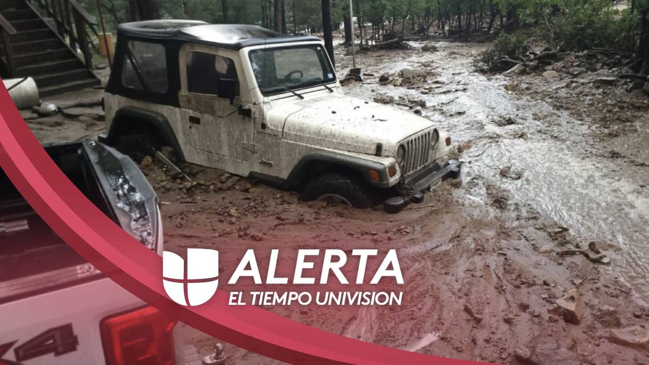 9 zonas bajo advertencias por inundaciones y deslaves debido tormenta monzónica en el sur de California