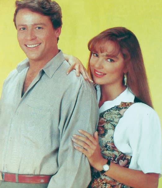 La fuerza del amor llegó para 
<b><a href="http://www.univision.com/temas/alfredo-adame">Alfredo Adame</a></b> en 1990, esto junto a la actriz 
<b>Gabriela Hassel</b>, quien desde los últimos 9 años no ha realizado alguna participación en telenovelas.