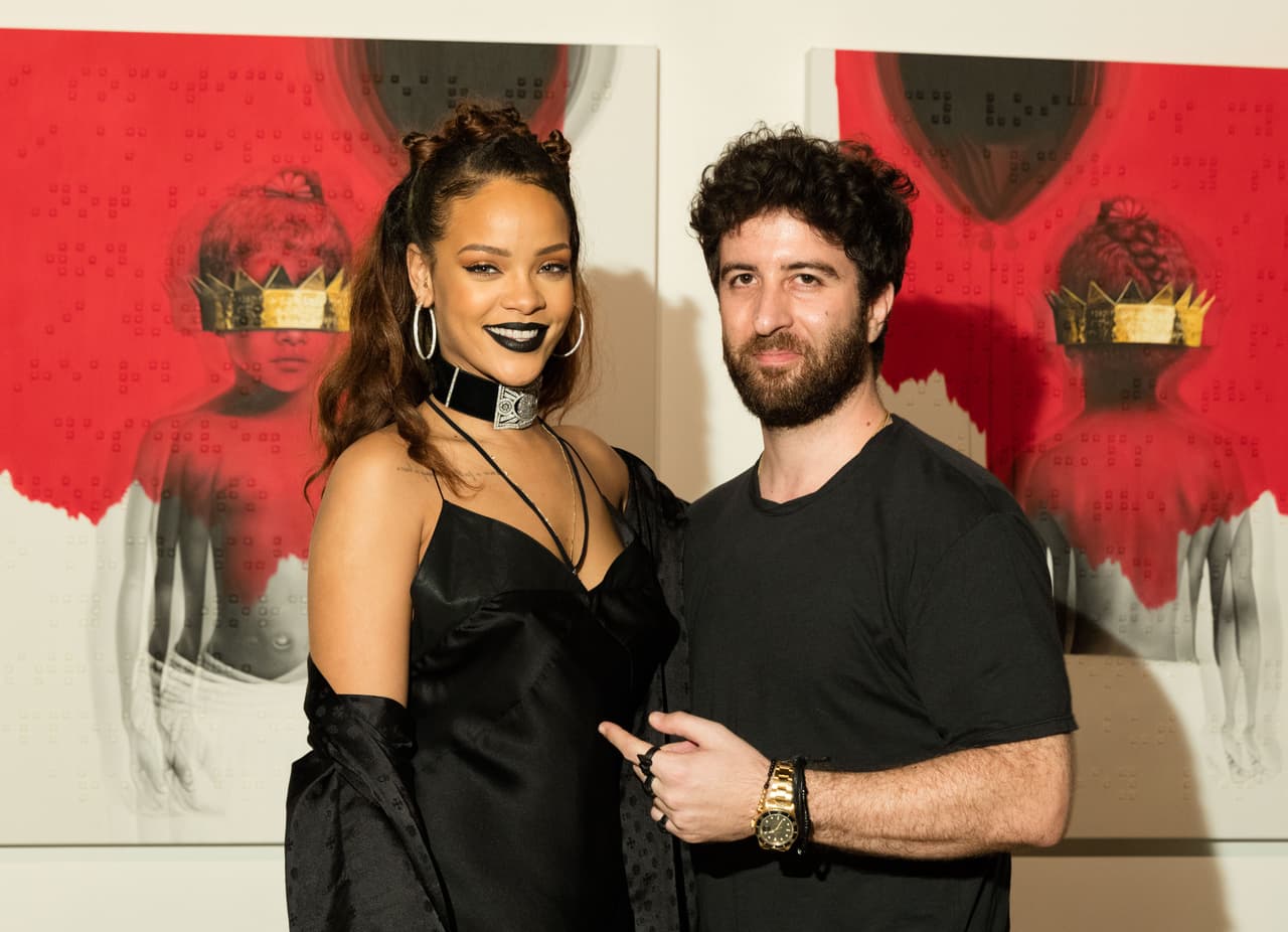 Rihanna revela la portada de su nuevo disco