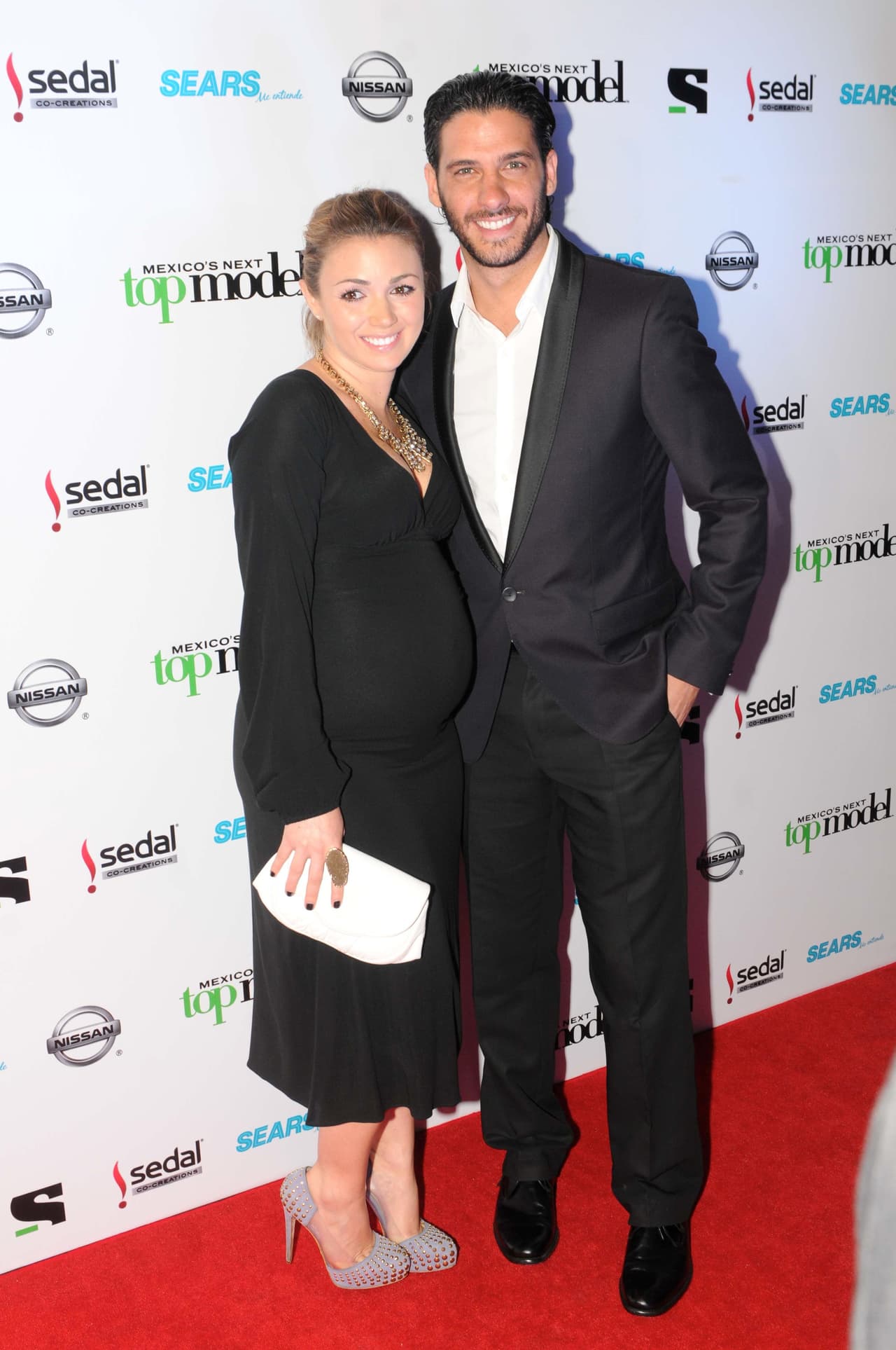 Estuvo completamente involucrado en los embarazos de su mujer.