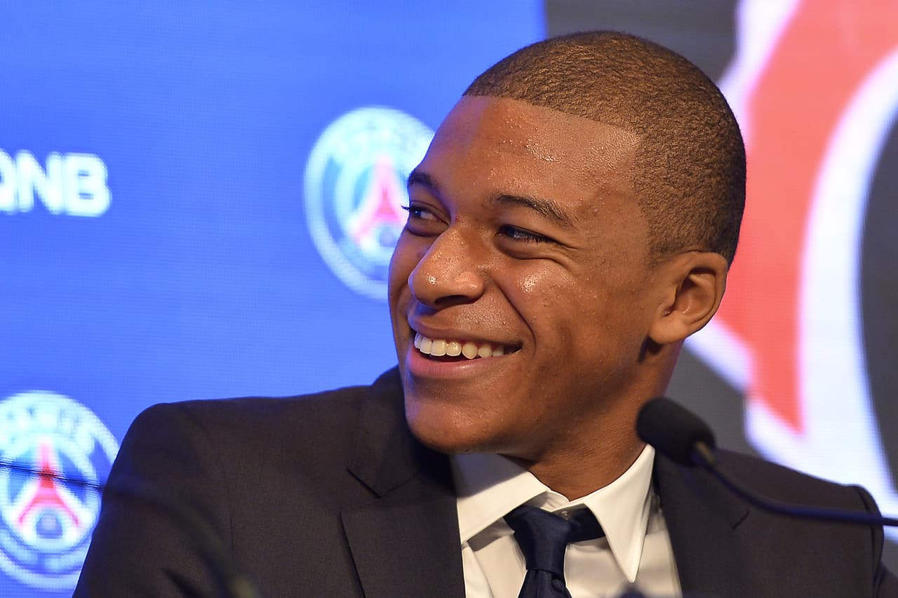Mbappé aseguró que el fichaje de Neymar no le influyó para decantarse por el PSG, ya que las conversaciones habían comenzado antes. Pero sí consideró que se trata de una "ventaja suplementaria".