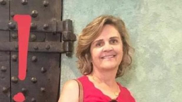 <b>María Eugenia Legarreta Rothe, de 58 años</b>
<br>“Mi hermana Maria Eugenia Legarreta Rothe sí estaba entre los fallecidos. Es algo que no puedo asimilar.”, escribió en su Facebook, Martha Legarreta, reconocida pintora y escultora chihuahuense, quien pidió ayuda en redes sociales para localizarla.