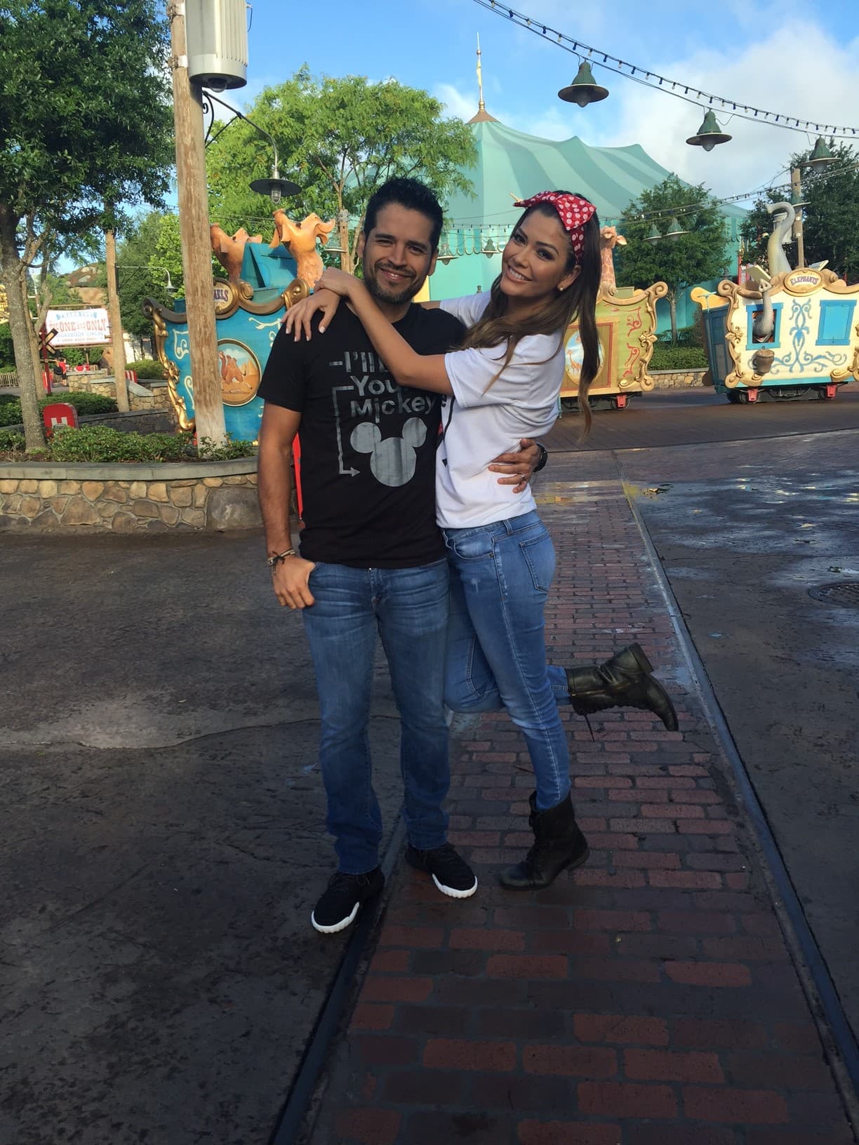 ¿Les digo un secreto? ¿Prometen no contarlo? Ana Patricia y Luis Carlos cada día están más enamorados.