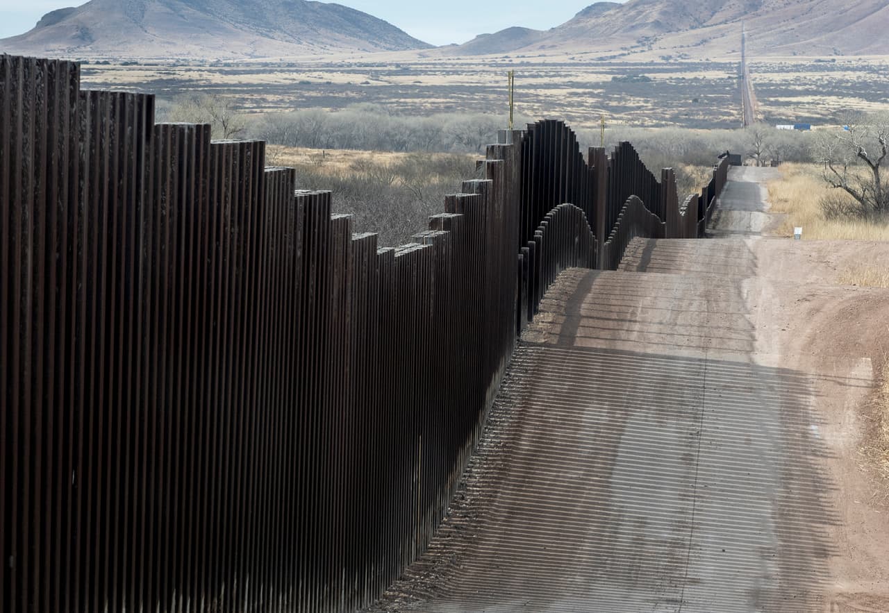 Encuesta indica que los congresistas de Texas no apoyan un muro fronterizo completo