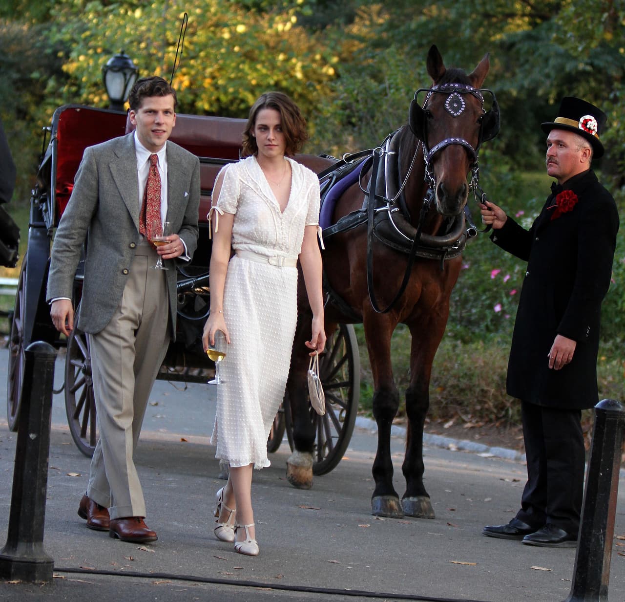 En esta película su personaje Theresa es una chica alegre, animada y sencilla.