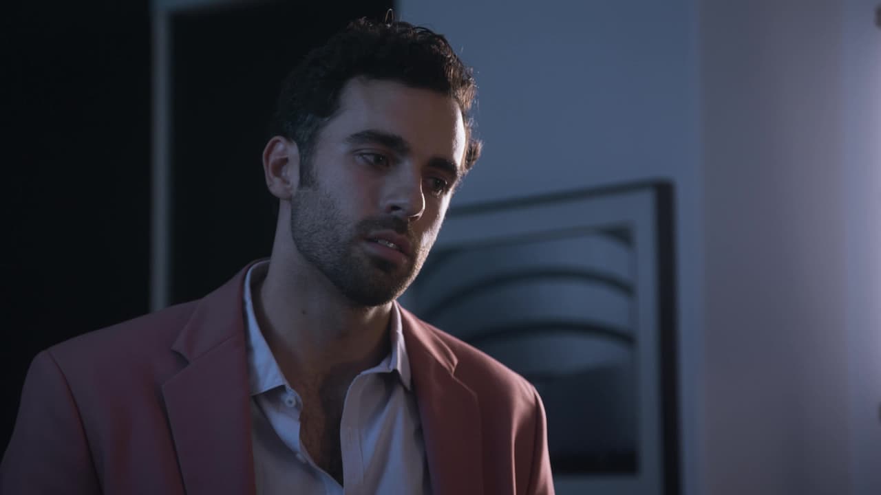 Esto fue el inicio de un fuerte conflicto en la relación entre los dos pues, a decir de Miguel, Alejandro comienza a enamorarse de Leonora.