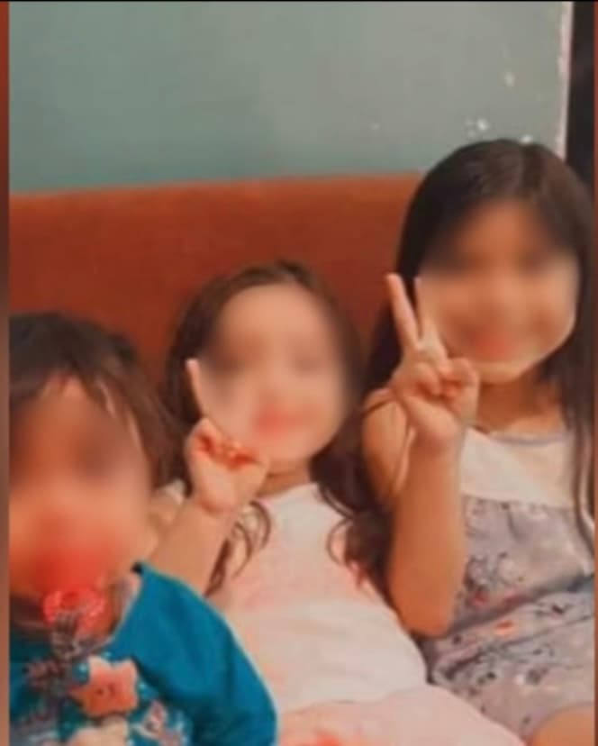 De acuerdo con las primeras investigaciones, Victoria vivía con su madre y su pareja en un barrio popular de Piedras Negras, Coahuila, en el lado mexicano de la frontera. Tras el suceso,
<b>Hernández fue puesta en libertad bajo <a href="https://www.univision.com/temas/fianzas">fianza.</a> </b>
<br>