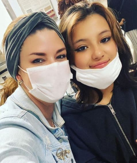 El pasado junio, Dinorah dejó de ser una niña y se convirtió en una adolescente, pues cumplió sus 13 primaveras.