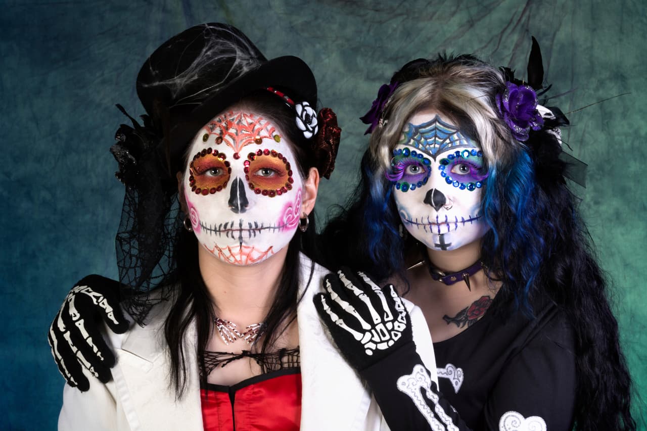 Fiesta de Halloween el viernes 30 de octubre de 10:30 am a 12:30 pm en el Jesse White Community Center, localizado en el 410-412 W. Chicago Avenue. El evento es gratis para niños de dos a seis años. Habrá concurso de disfraces.