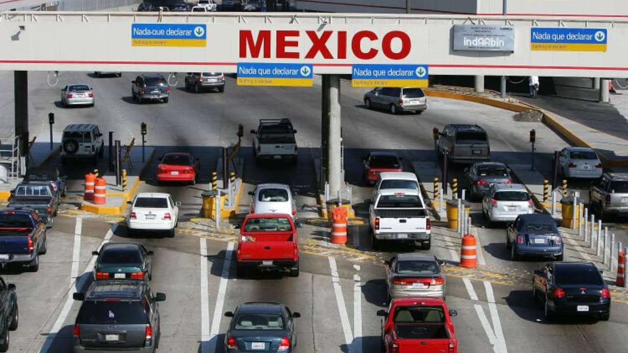 ¿Viajas a México en auto? Te decimos lo que necesitas saber antes salir a carretera