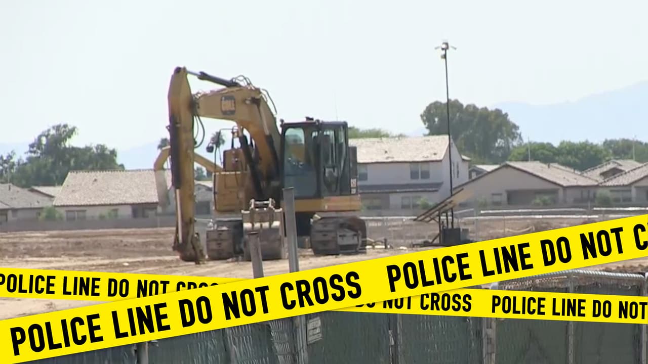 Un trabajador iba a un baño portátil cuando halló algo que movilizó a policías de Glendale