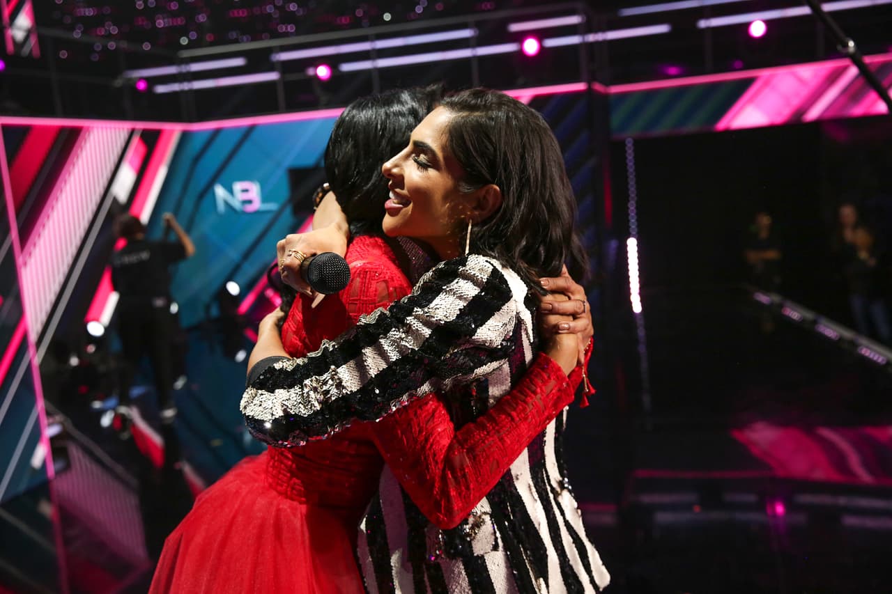 Otra que celebró el regreso de Arana fue Alejandra.