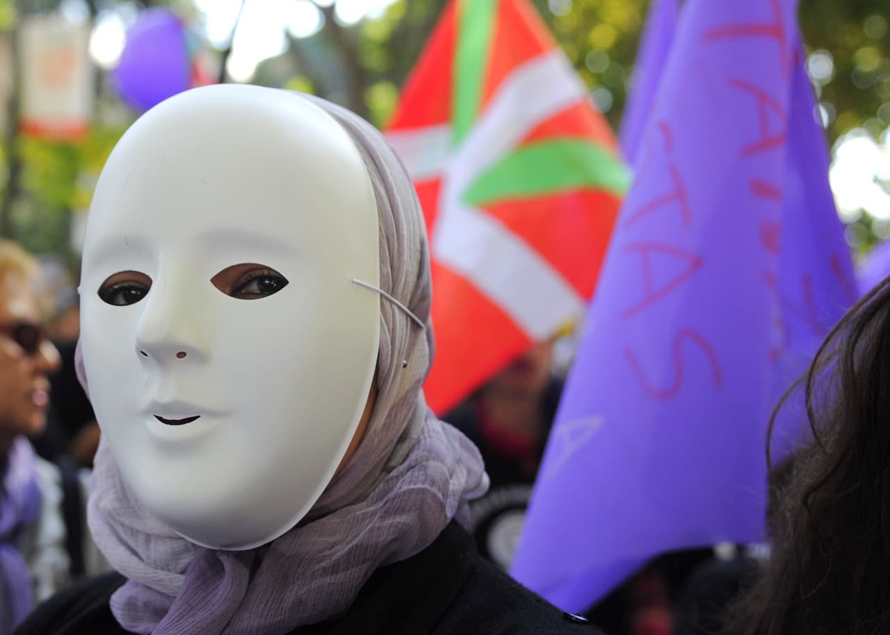 Autoridades en Arizona reciben más de 20,000 llamadas cada año al 911 denunciando violencia doméstica