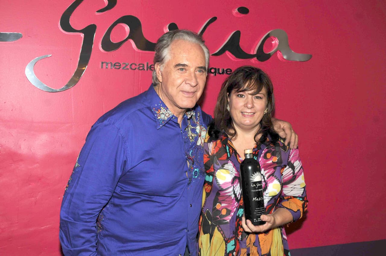 “Por el momento, él está bien, no hay secuelas que se observen, pero sí tiene que seguir en terapia intermedia para monitorearle el corazón", declaró en ese momento la esposa del actor, Maribel Robles.