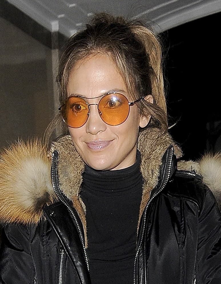 En otra ocasión, esta misma semana, la vimos ya sin hijos, pero también apurada.