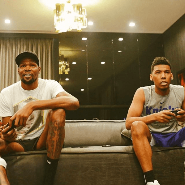 Kevin Durant, de los Brooklyn Nets, también es amante de los videojuegos.