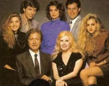 Paulina Rubio, Carlos Bracho, Lola Merino, Constantino Costas y Miguel Pizarro fueron parte del reparto.