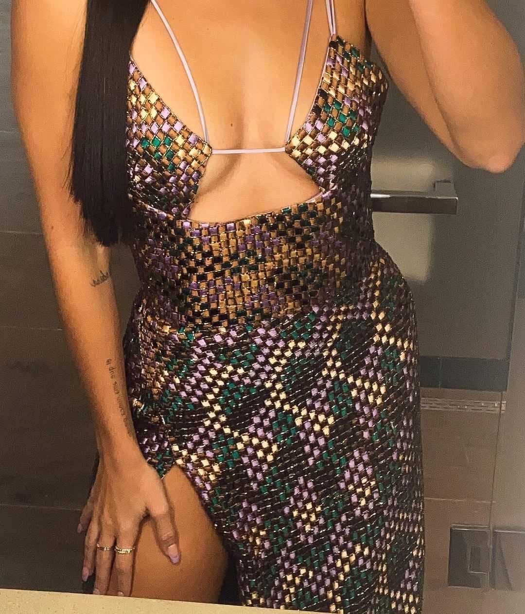 En su portal se pueden encontrar anillos, collares, aretes y otras prendas.