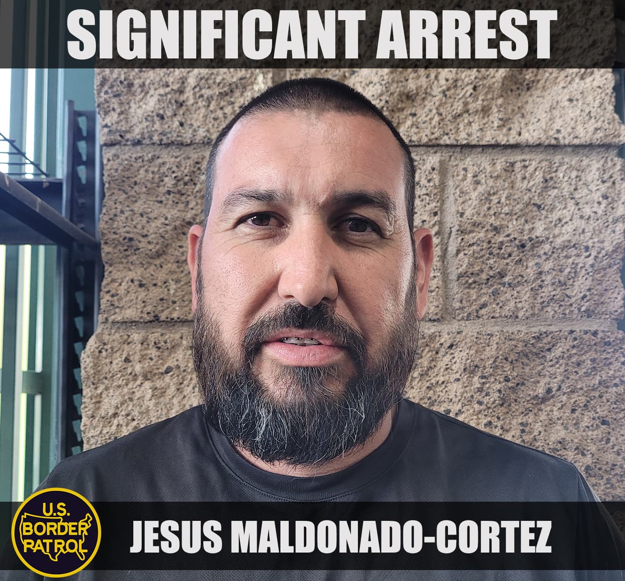 Detenido por agentes de la Patrulla Fronteriza en Douglas, un 
<b>presunto miembro de la Pandilla Paisa</b> intentaba ingresar con otros cinco inmigrantes sin papeles por una remota carretera en el este de Arizona.