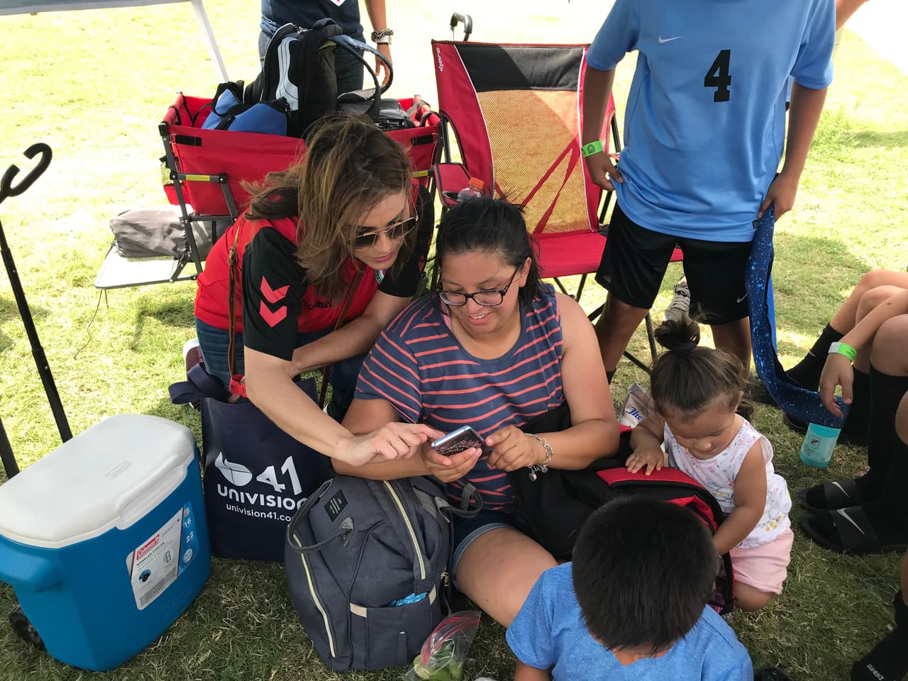 Por la apliación de Univision 41 San Antonio, se transmitió el partido que se disputó entre Univision 41 y el grupo La Costumbre.