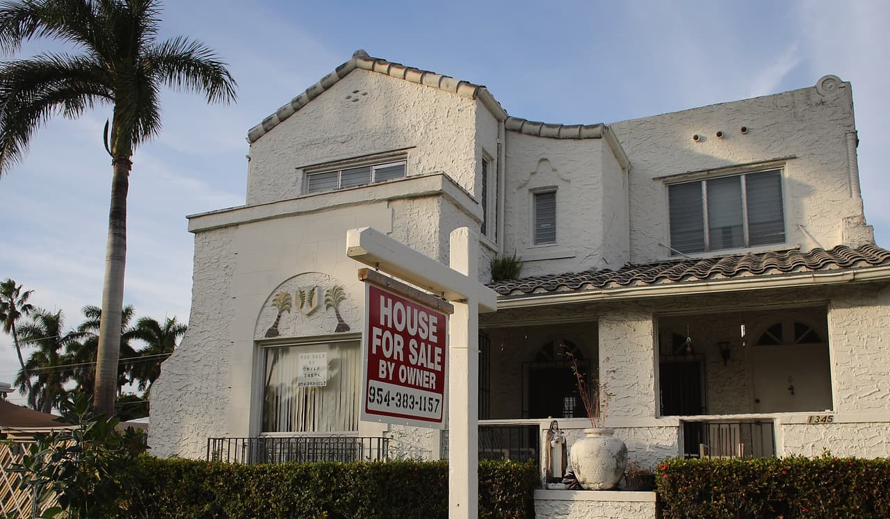 El nuevo reporte sobre el estado inmobiliario actual de la Organización de Bienes y Raíces de la ciudad revela que los precios de las casas continúan imparable.