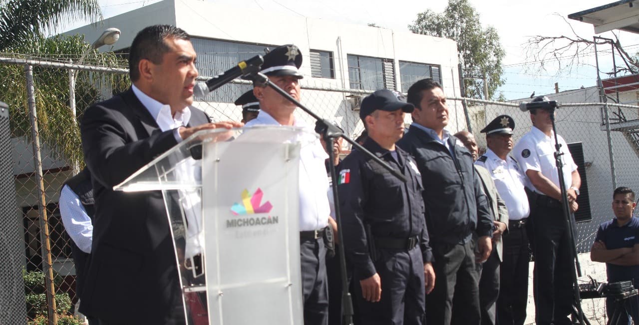 Jefe de seguridad en México renuncia por difusión de video de tortura sobre caso Ayotzinapa