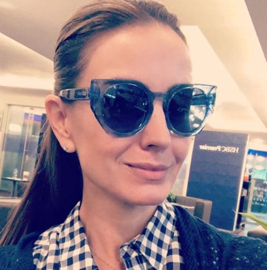 Además, Alejandra consideró que su carrera como actriz ha sido una catársis para ella: "[...] Me ha ayudado a entender y descubrir partes de mí que yo pensé que no tenía [...]".