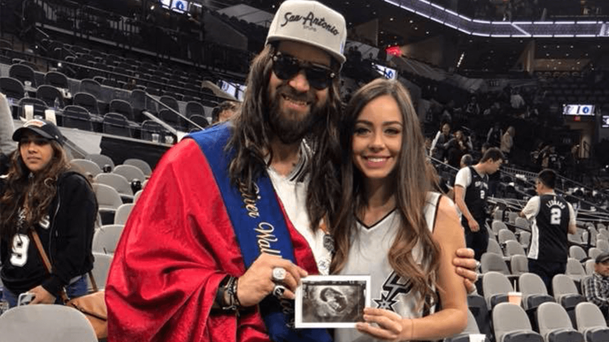 Baby on the way for Spurs Jesus