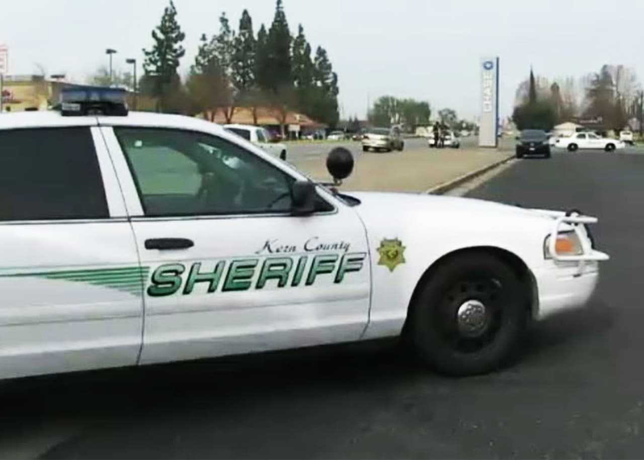 Arrestan a padre por abuso tras atar de pies y manos a su hijo mientras él iba a comprar marihuana