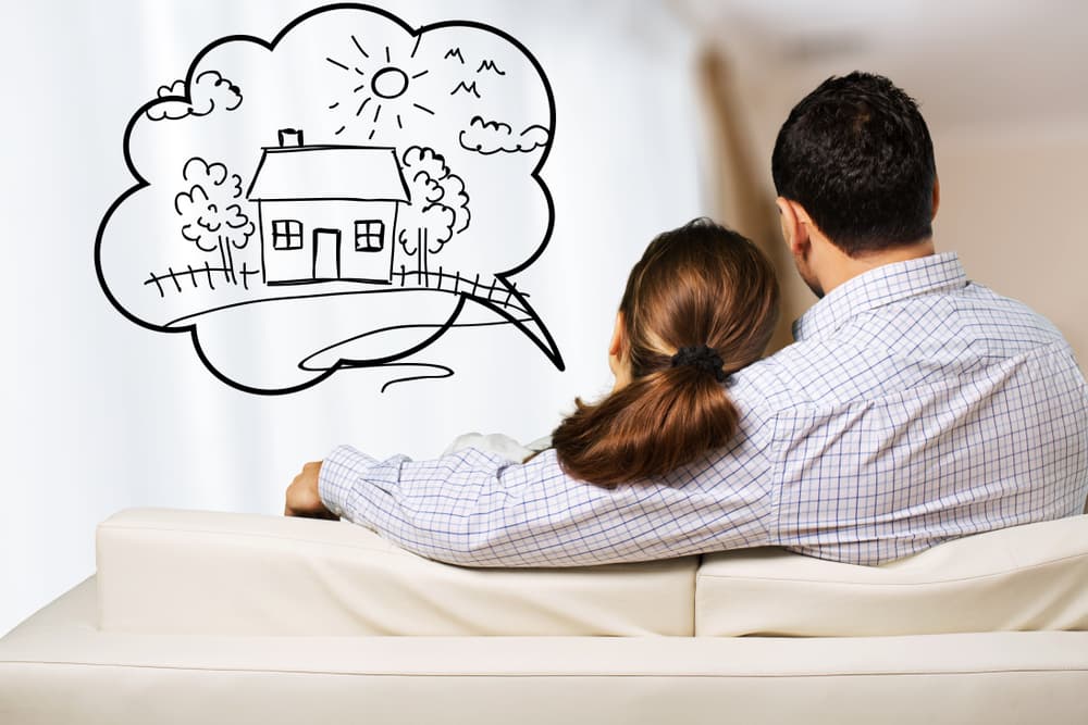 <b>Dinero y fortuna -</b>
<br> Si tienes un dinero guardado y no sabes exactamente en qué debes invertirlo piensa en bienes raíces o una casa, pero no lo arriesgues en negocios con personas fantasiosas que prometen mucho y hacen poco.