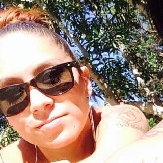 La Policía de Los Ángeles vinculó a dos mujeres y un hombre en el asesinato.