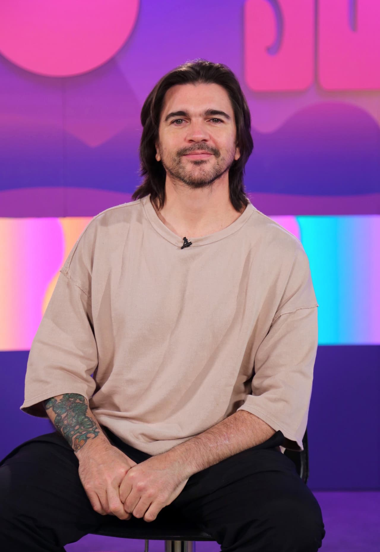 El músico colombiano se ha consolidado como uno de los máximos exponentes de la música latina, tanto que no podía faltar en la lista de nominados de este año. Juanes espera llevarse el título de Artista del Año - Pop/Rock.