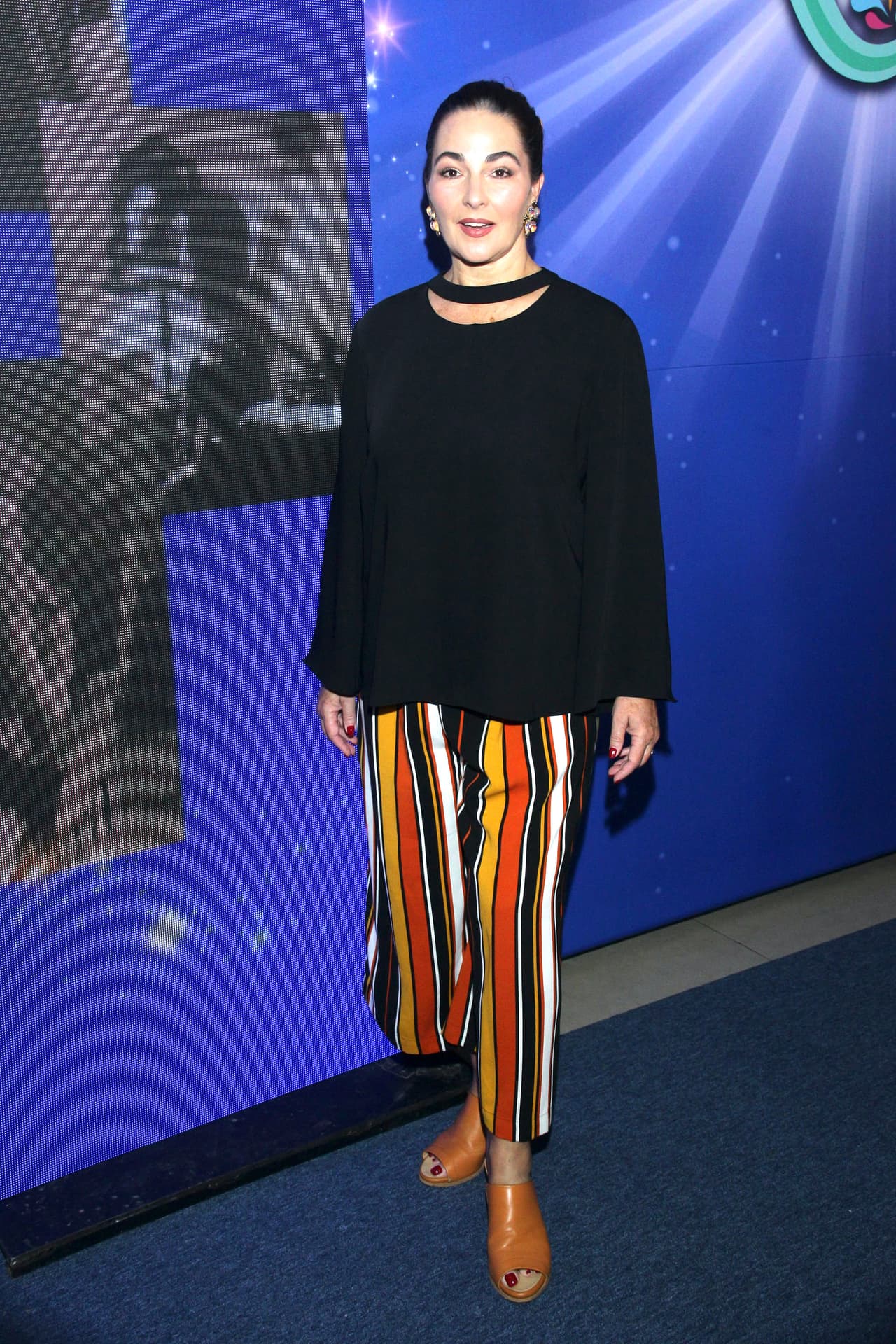 Después de luchar contra el sobrepeso, Eugenia Cauduro no solamente reveló que ya logró bajar casi 40 libras, sino que también se defendió de
<a href="https://www.univision.com/famosos/eugenia-cauduro-sufrio-el-rechazo-de-gente-que-creia-cercana-cuando-subio-72-libras-y-cayo-en-depresion-fotos">quienes la critican por su físico</a>.
<br>