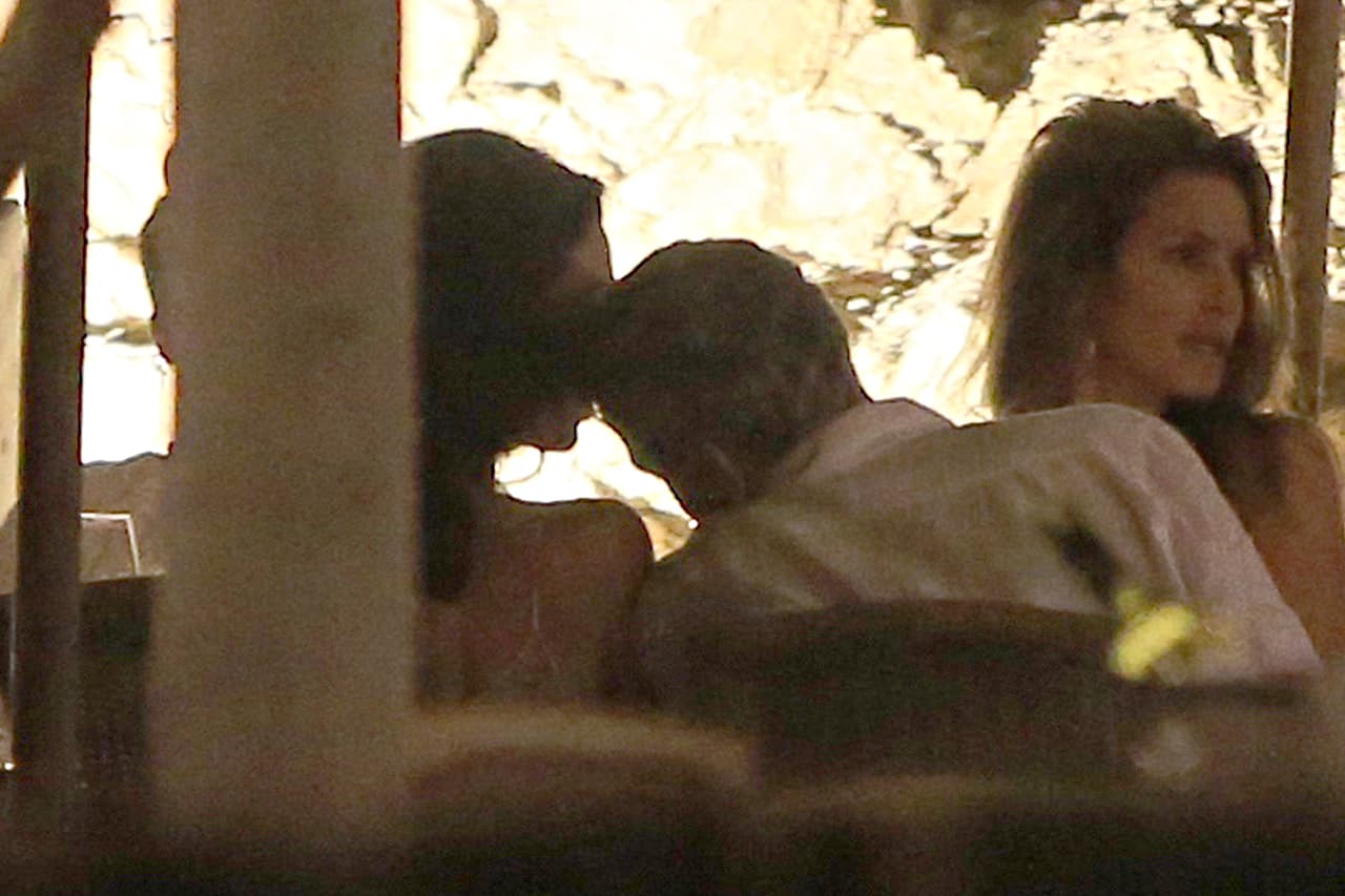 George le respondió de la misma manera.