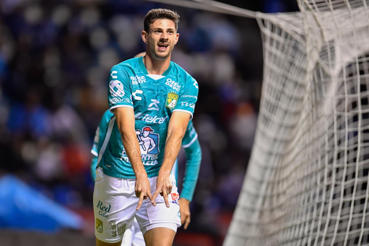 Tanta insistencia le dio frutos al León con el gol de Di Yorio.