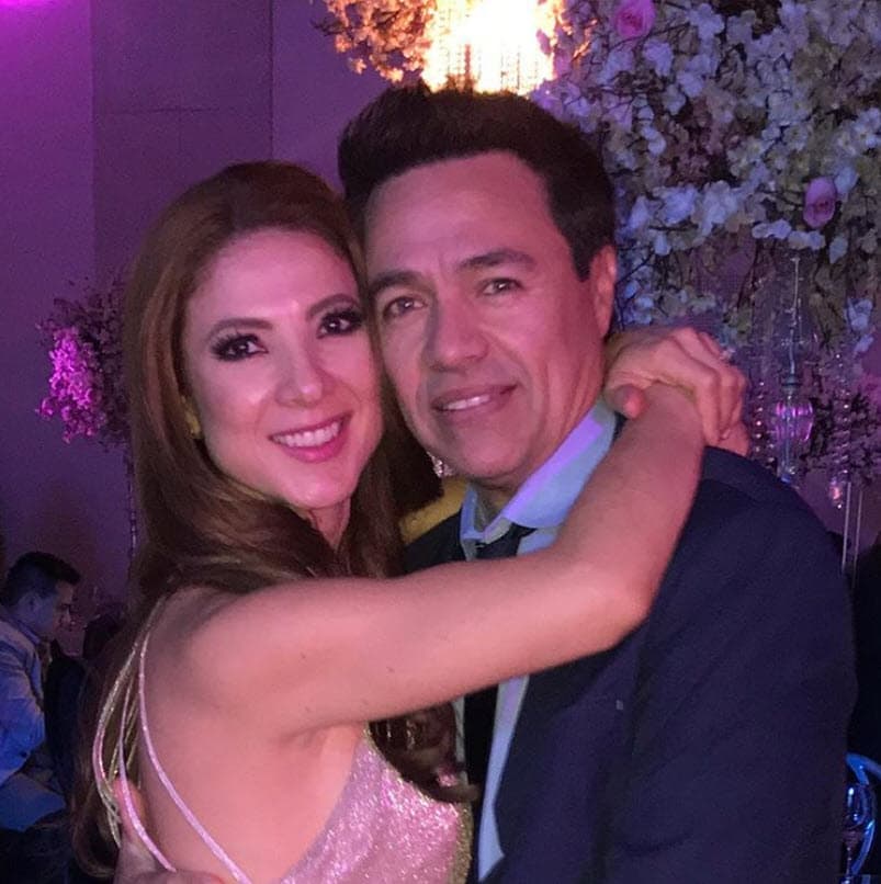Priscila y Gustavo Ángel se unieron en matrimonio el 27 de diciembre de 2001, en Monterrey, Nuevo León.