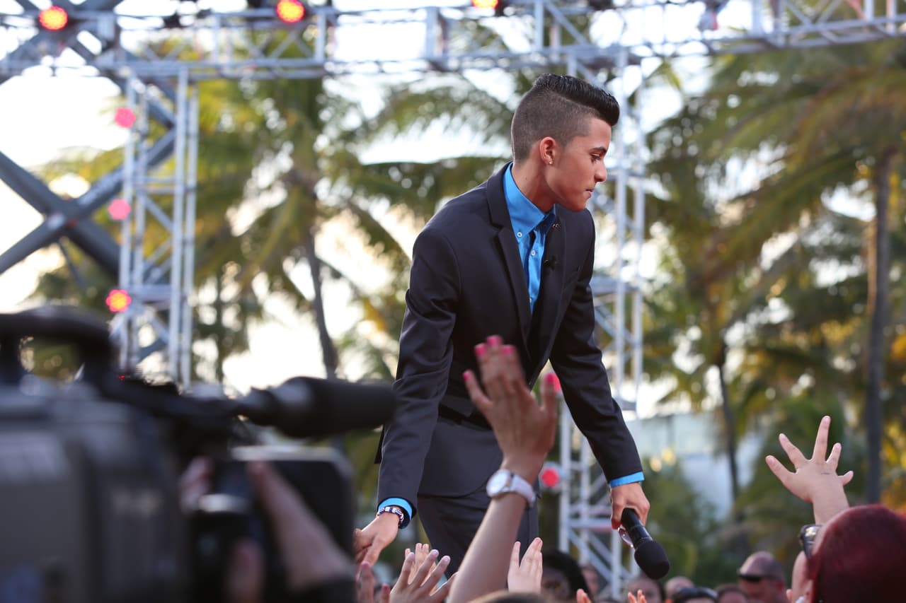 ¡De Cuba para el mundo! Con un son muy particular, el cubano enamoró a las niñas y encantó a los jueces. Aunque al principio creíamos que no pasaría, Ricky Martin lo salvó.