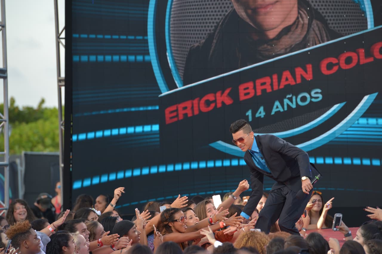 ¡De Cuba para el mundo! Con un son muy particular, el cubano enamoró a las niñas y encantó a los jueces. Aunque al principio creíamos que no pasaría, Ricky Martin lo salvó.