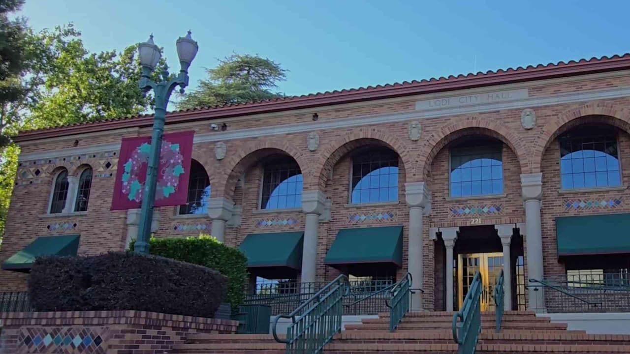 Lodi aprueba plan de 25 años para rehabilitar el Eastside y revitalizar su centro urbano
