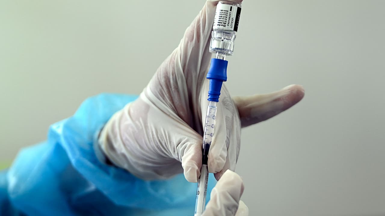 Condados Tarrant y Dallas aceptan registro de menores para la vacuna del coronavirus