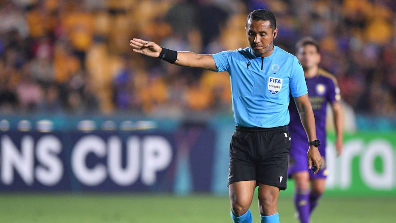 El salvadoreño Iván Barton, el elegido para pitar el Monterrey vs. Inter Miami