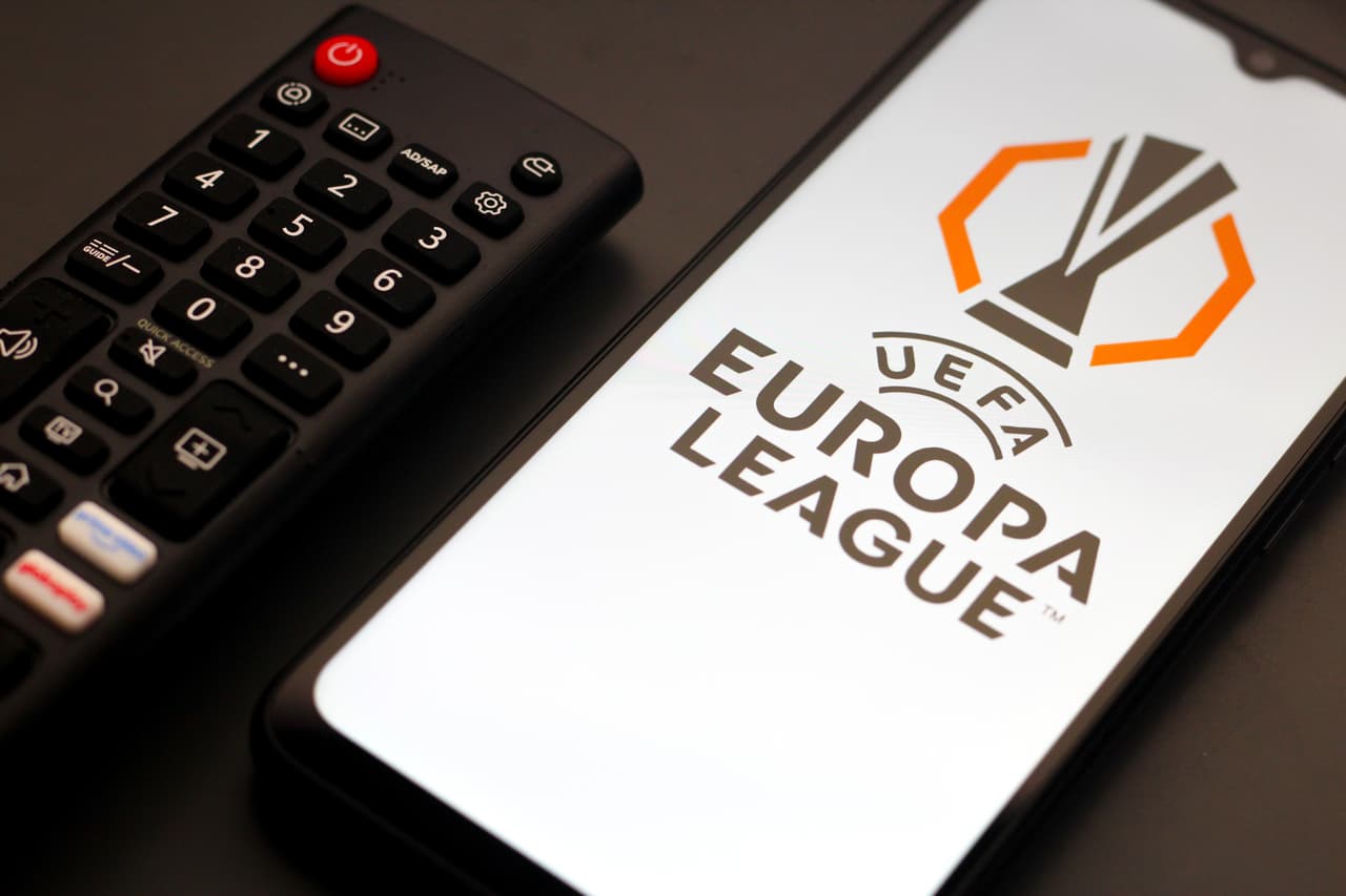 A qué hora y dónde ver a Hormiga González y Mateo Chávez en Europa League