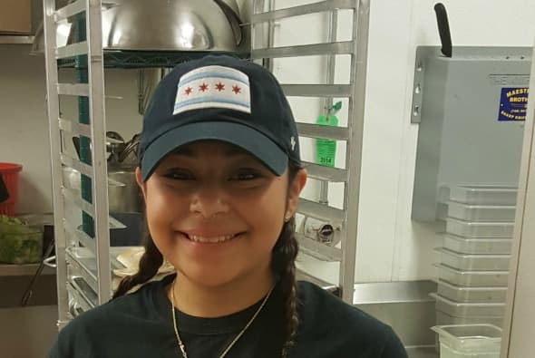 Para Angélica López, cajera de restaurante, no sólo Obama será extrañado también su esposa Michelle. "Los veo como una pareja. Ella ayudó mucho para que los niños fueron más saludables e hizo campañas contra la obesidad. Ellos trabajaron juntos y eso se va a extrañar".