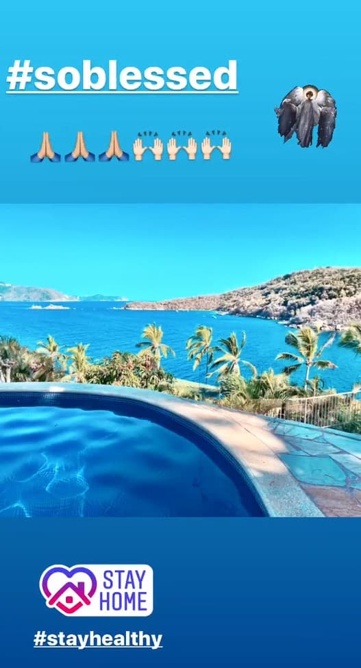 Por su parte, Gabriel publicó una imagen de la vista que tiene en su hogar con la frase: "
<b>Muy bendecido</b>".
<br>