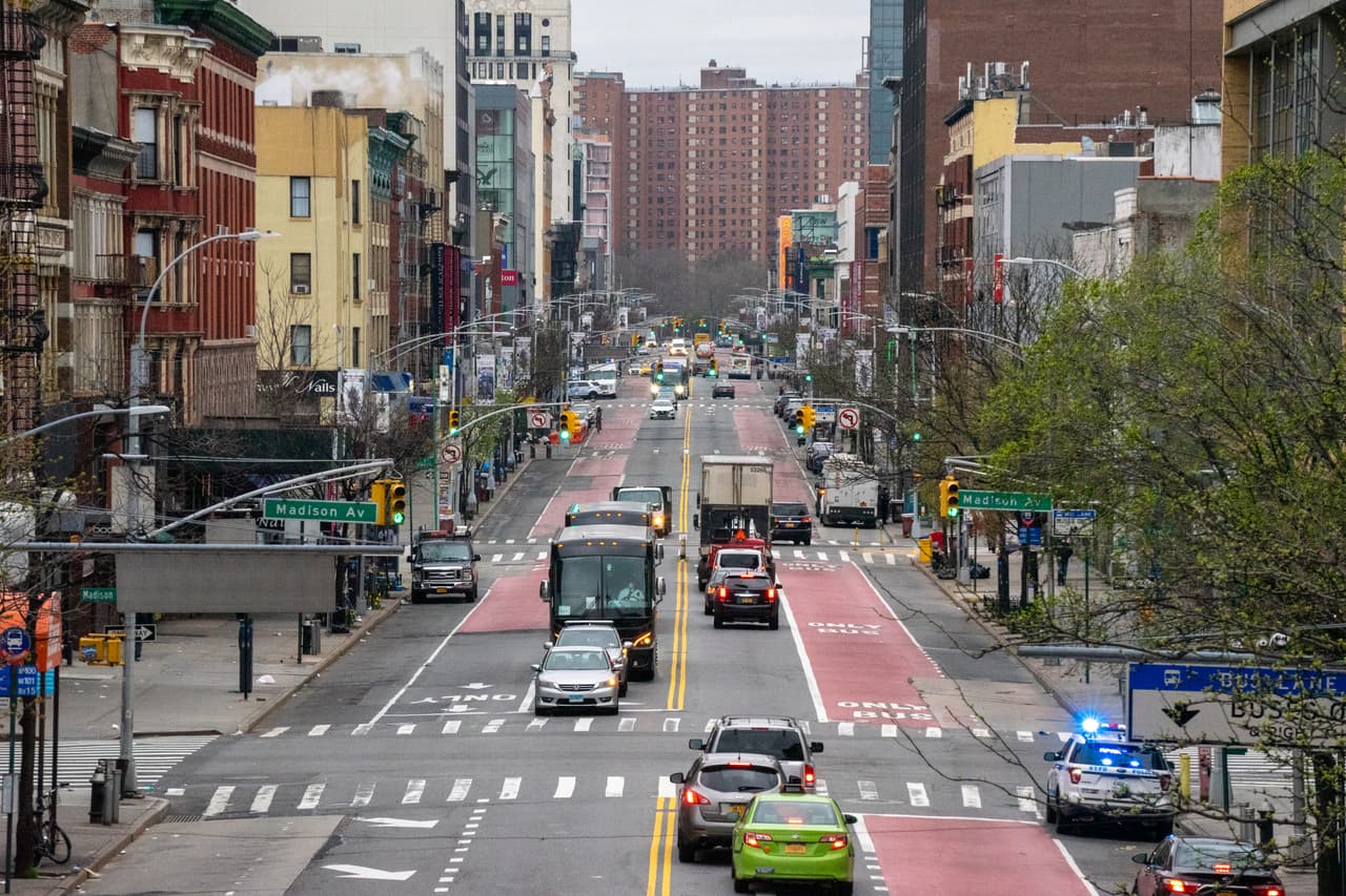 Reducen los límites de velocidad en nueve calles de NYC con altas tasas de accidentes