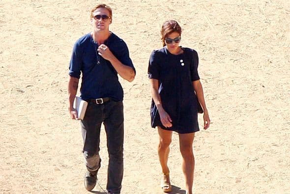 Su mejor accesorio en esta ocasión fue su apuesto galán.