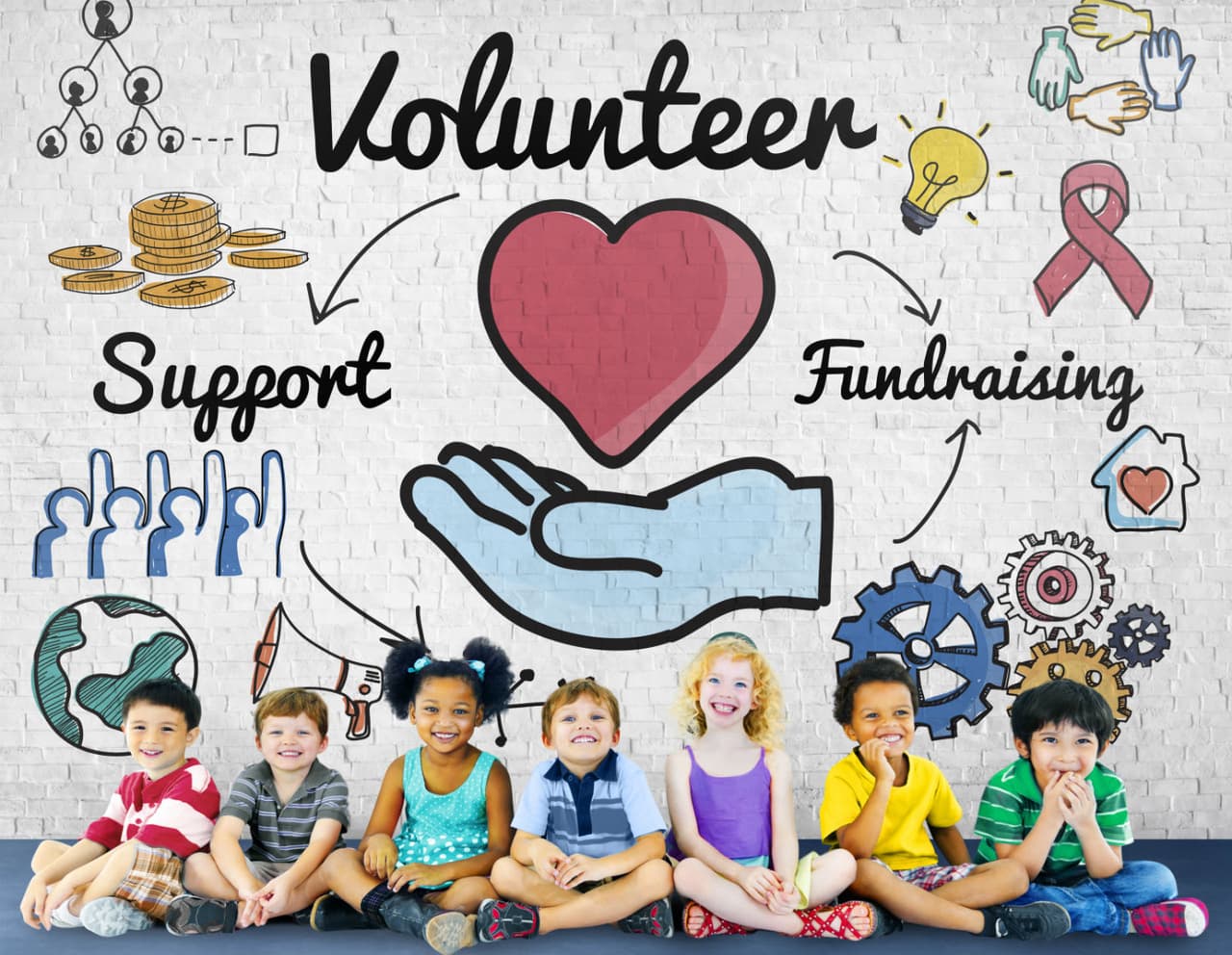 Regala ropa, haz trabajo voluntario: Pídele a cada miembro de la familia que te ayude a organizar bolsas con ropa, juguetes, libros y cosas que no usen para regalar (como parte del famoso spring cleaning). Si prefieres, puedes convocar a la familia para hacer voluntariado en algún evento en la comunidad o a través de organizaciones a las que estés interesada en colaborar.