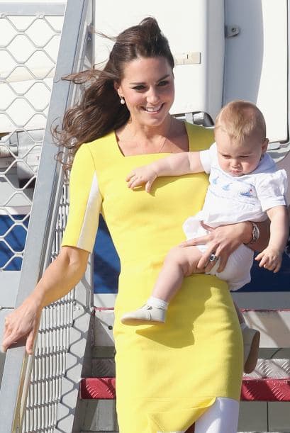 Pero el principito George le hace competencia a su mami. Más videos de Chismes aquí.