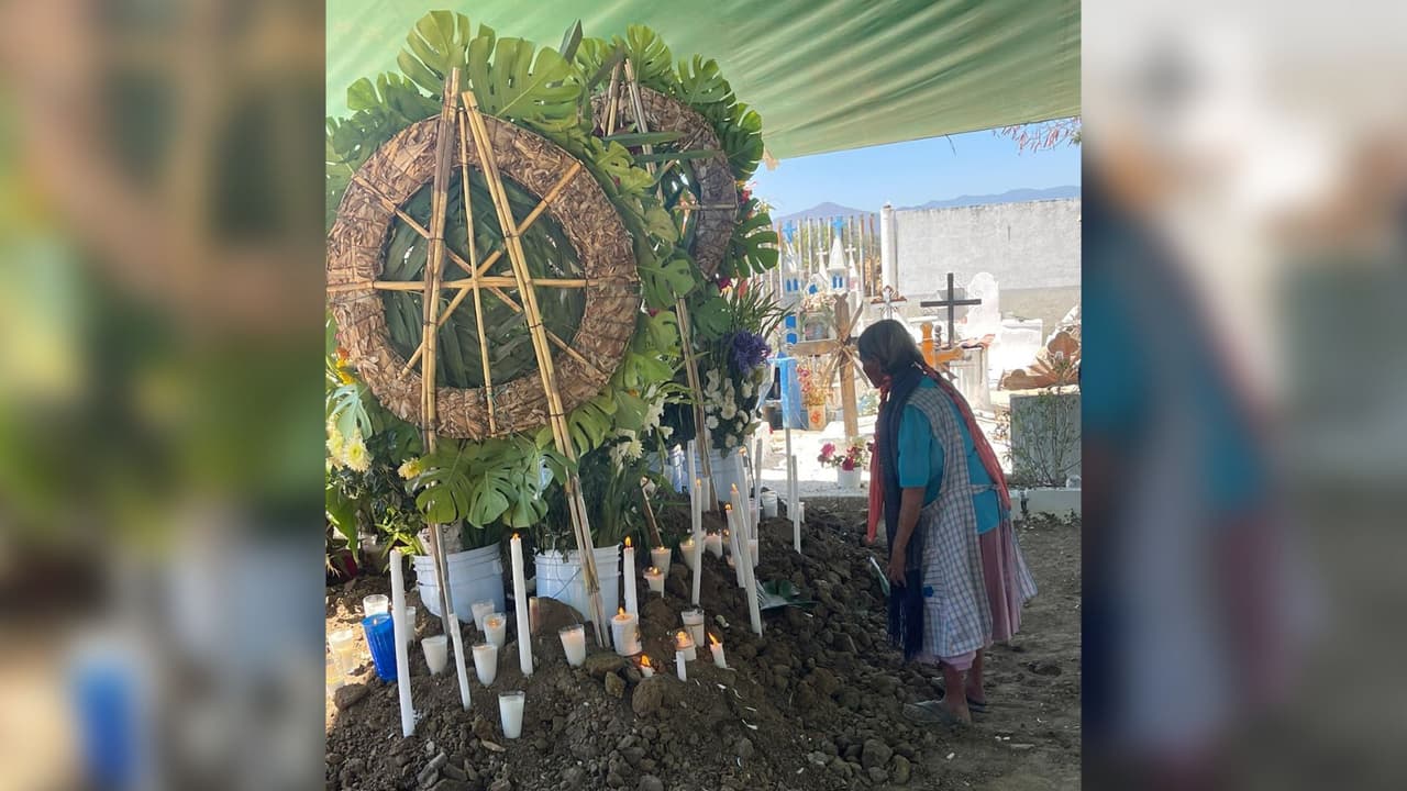 Los dos 
<a href="https://www.univision.com/local/san-francisco-kdtv/que-sabemos-sobre-el-tiroteo-masivo-7-muertos-half-moon-bay-fotos">campesinos eran originarios de los municipios de Ocotlán y Miahuatlán</a>. Las familias de los campesinos recibieron apoyo del gobierno de Oaxaca.
<br>