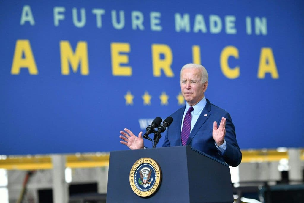 Mercado, política y costo: lo que ha cambiado en la lucha contra el cambio climático, según la Casa Blanca